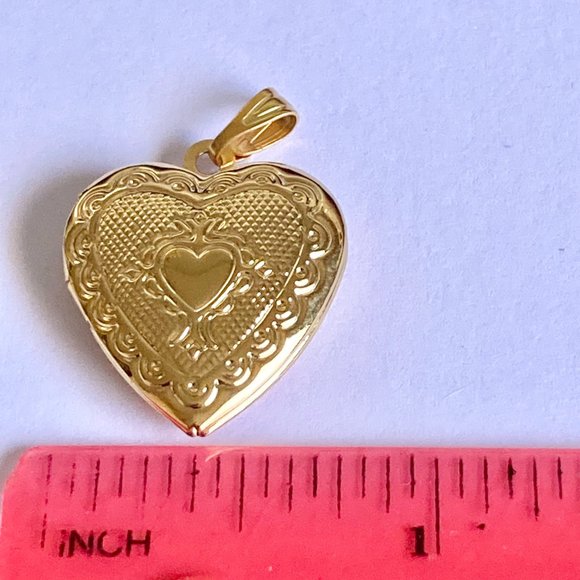 Vintage Gold Heart Locket Pendant Charm Victorian Photo Picture Plated - Picture 5 of 6